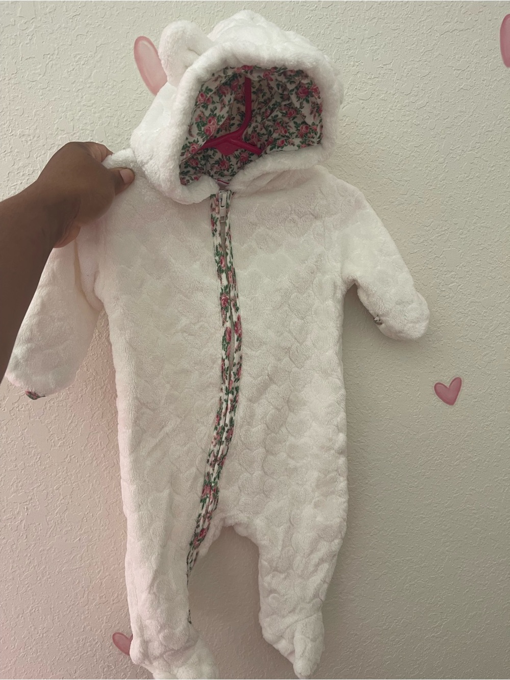 Penelope Mack White Plush Floral-Lined Hooded Footed One-Piece